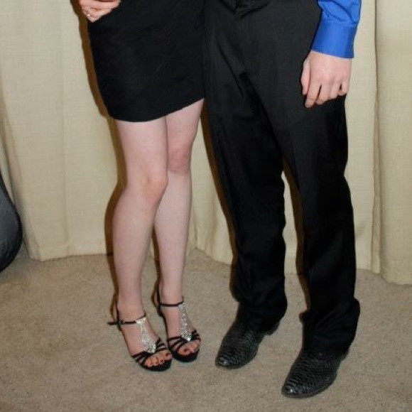 Black & Diamond Heels - Picture 7 of 7